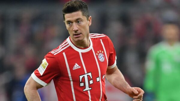 lewandowski-bat-man-voi-chinh-sach-chuyen-nhuong-cua-bayern-2